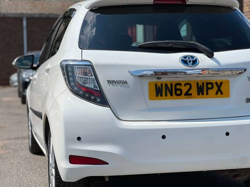 2012 TOYOTA YARIS 2012 TOYOTA YARIS