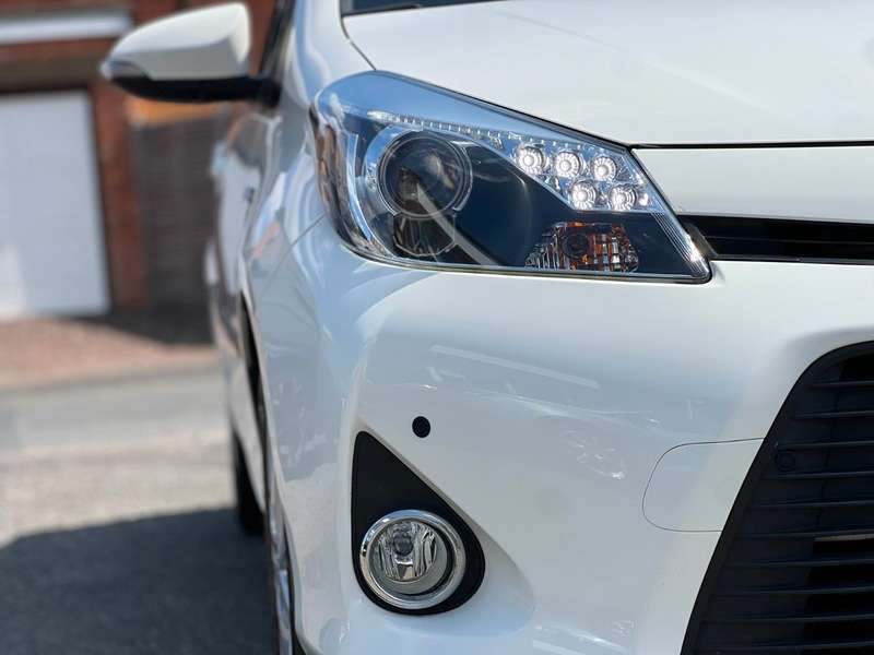 2012 TOYOTA YARIS 2012 TOYOTA YARIS