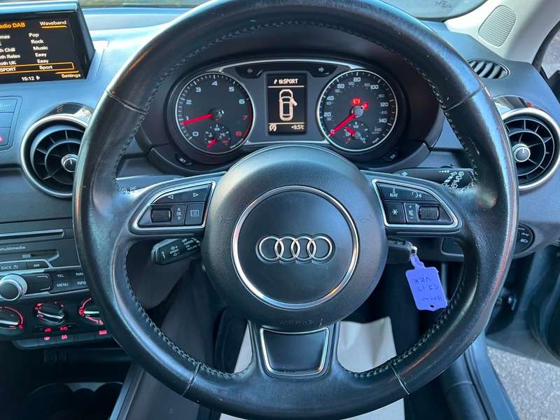 2017 AUDI A1 2017 AUDI A1