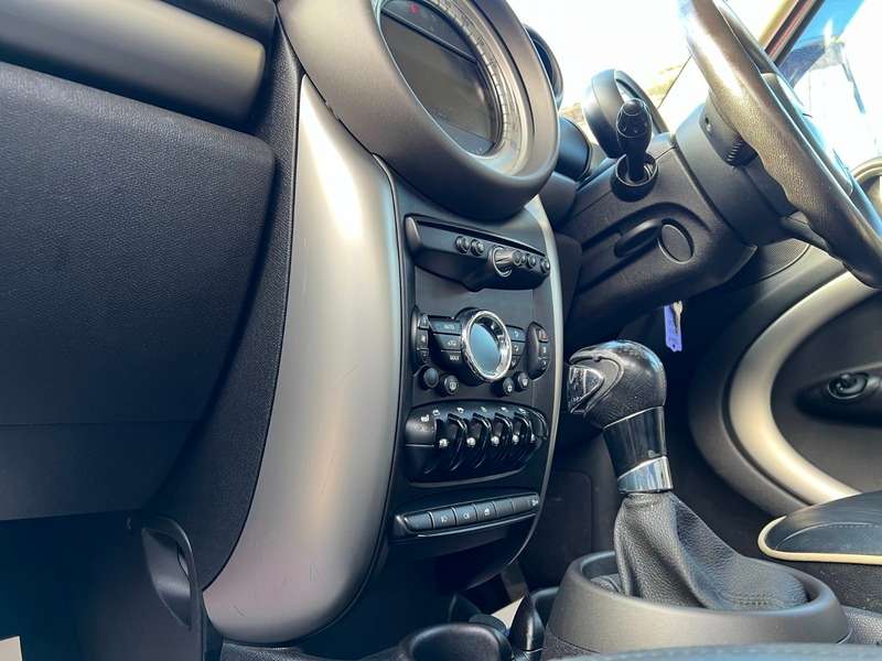 2011 MINI COUNTRYMAN 2011 MINI COUNTRYMAN