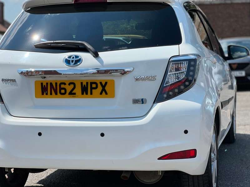 2012 TOYOTA YARIS 2012 TOYOTA YARIS