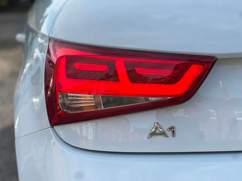 2014 AUDI A1 2014 AUDI A1