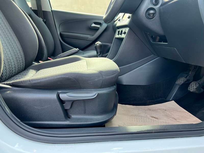 2014 VOLKSWAGEN POLO 2014 VOLKSWAGEN POLO