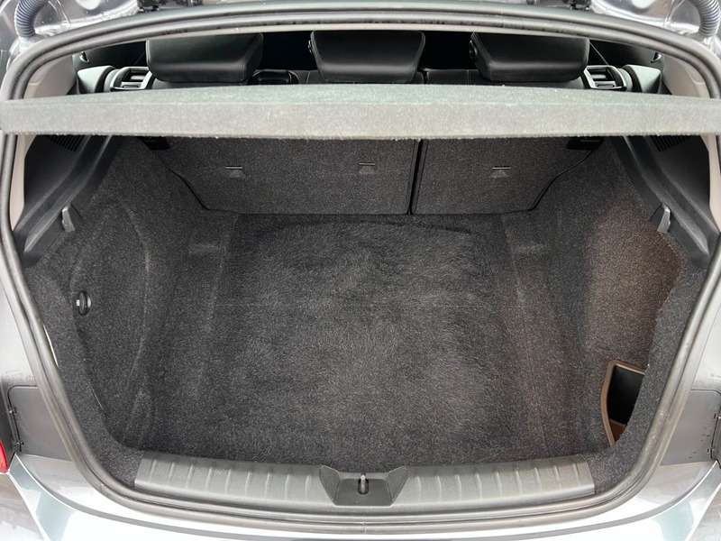 2012 BMW 1 SERIES 2012 BMW 1 SERIES