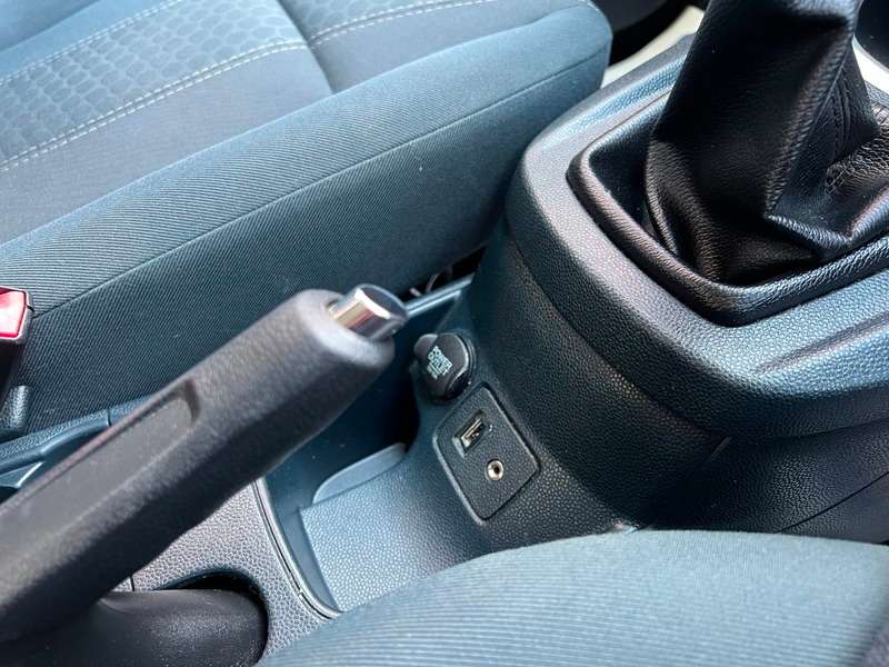 2012 FORD FIESTA 2012 FORD FIESTA
