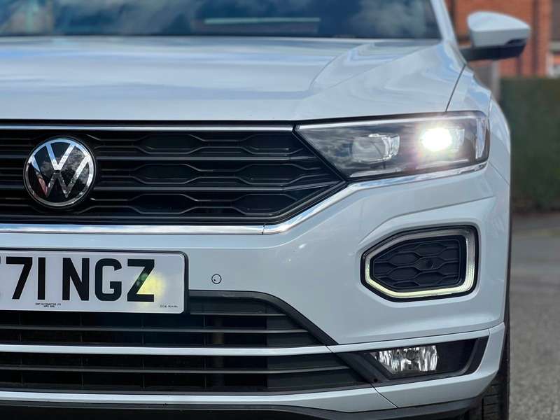 2021 VOLKSWAGEN T-ROC 2021 VOLKSWAGEN T-ROC