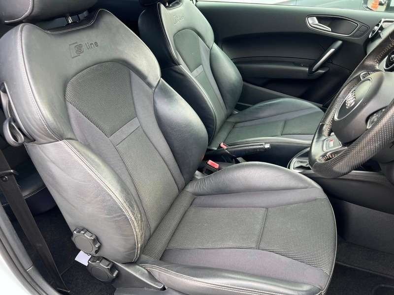 2013 AUDI A1 2013 AUDI A1