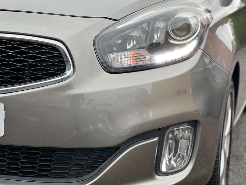 2014 KIA CARENS 2014 KIA CARENS