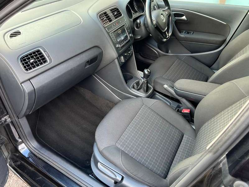 2014 VOLKSWAGEN POLO 2014 VOLKSWAGEN POLO