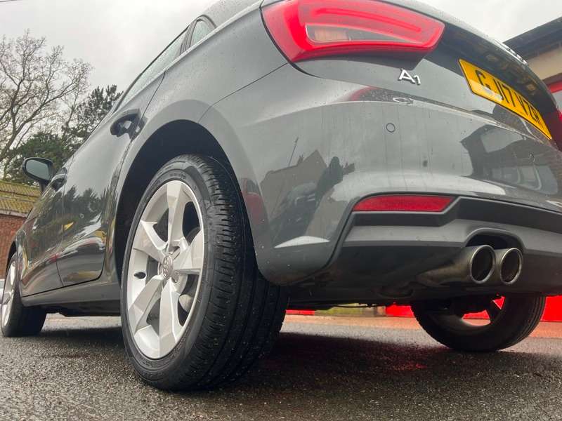 2017 AUDI A1 2017 AUDI A1