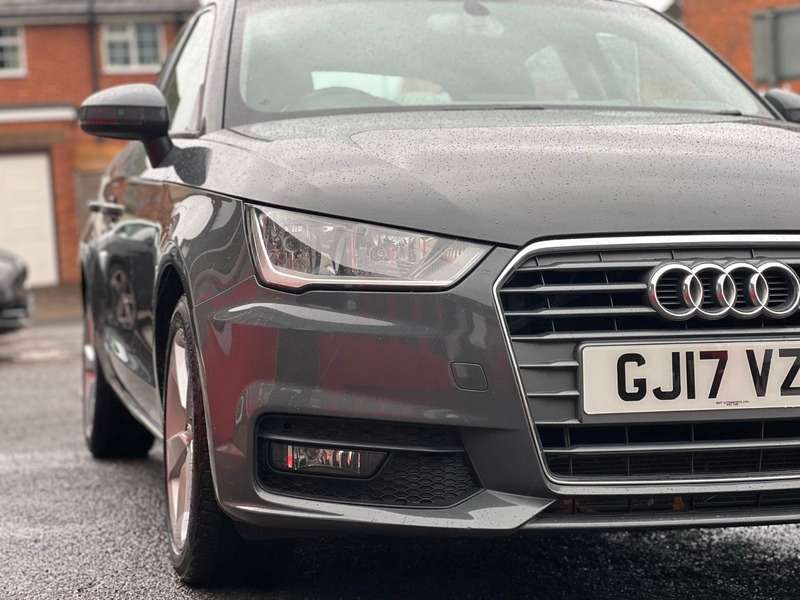 2017 AUDI A1 2017 AUDI A1