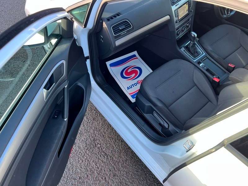 2017 VOLKSWAGEN GOLF 2017 VOLKSWAGEN GOLF