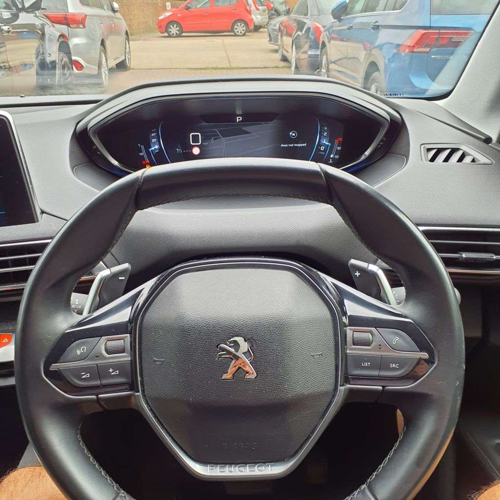 2020 PEUGEOT 3008 2020 PEUGEOT 3008