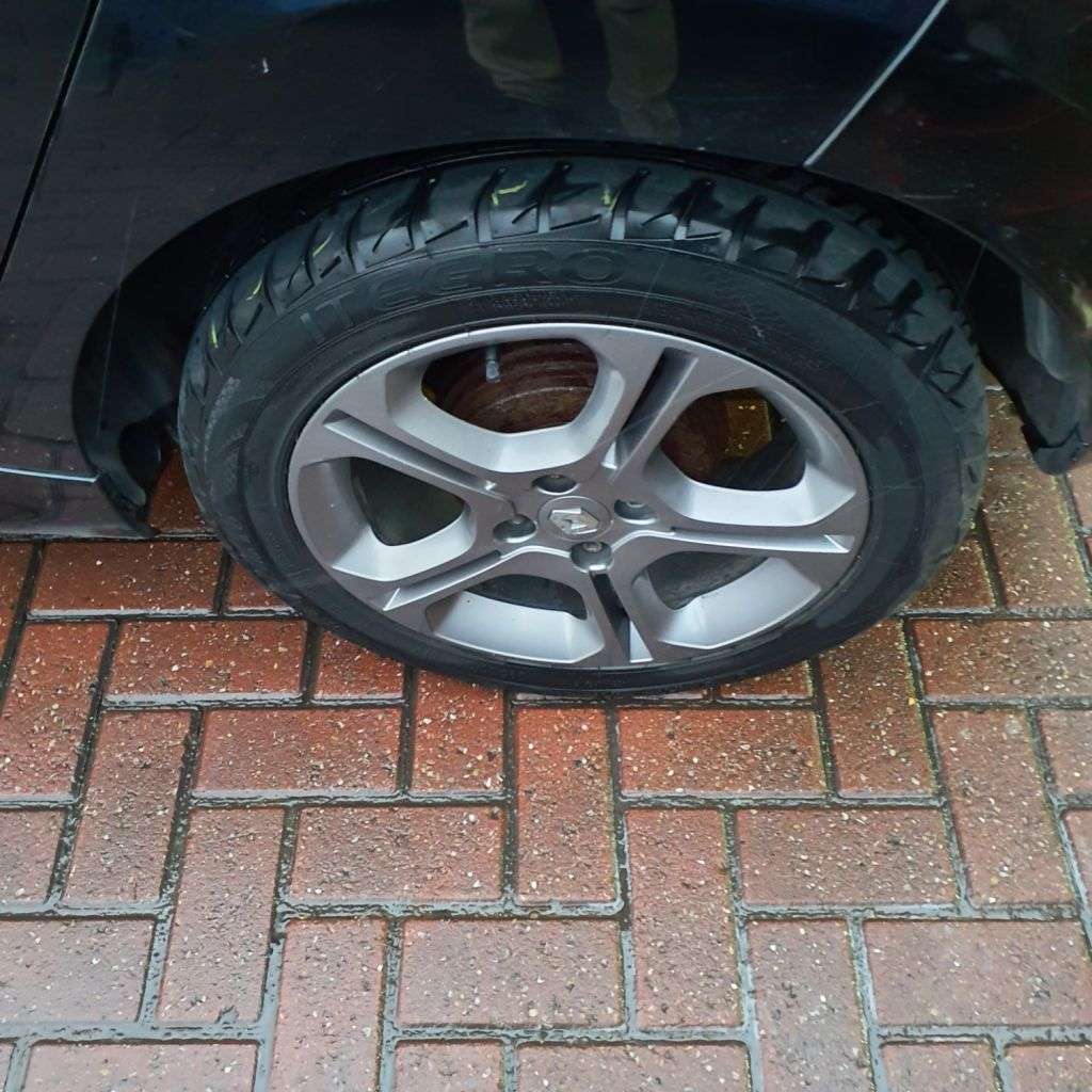 2017 RENAULT CLIO 2017 RENAULT CLIO