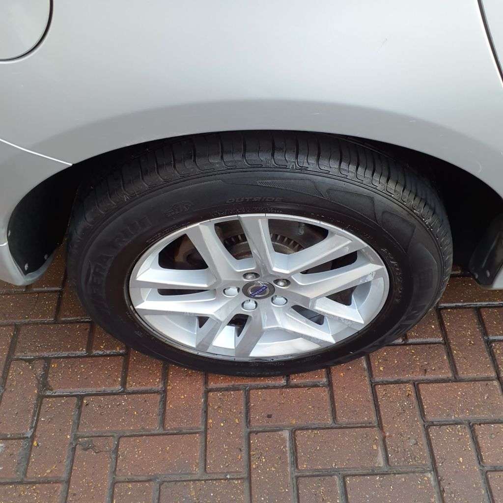 2017 VOLVO XC60 2017 VOLVO XC60