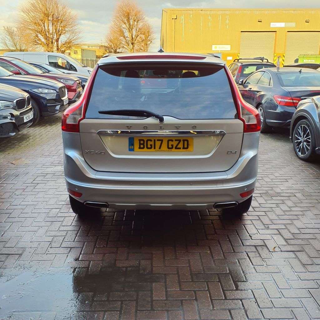 2017 VOLVO XC60 2017 VOLVO XC60