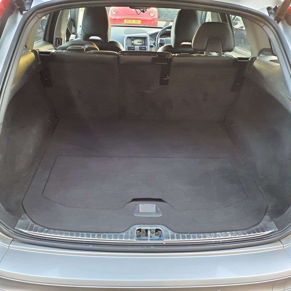 2017 VOLVO XC60 2017 VOLVO XC60