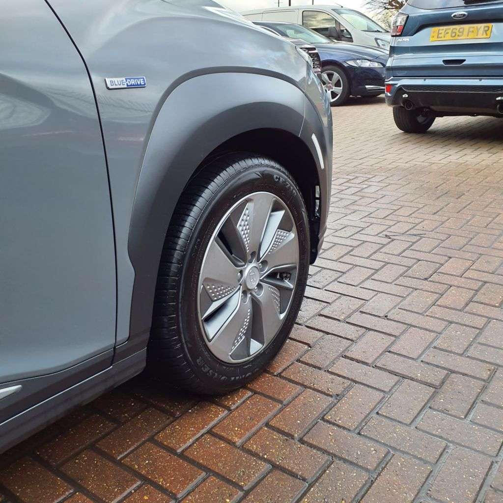 2020 HYUNDAI KONA 2020 HYUNDAI KONA