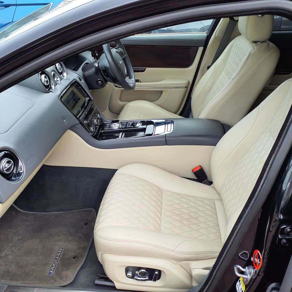 2018 JAGUAR XJ 2018 JAGUAR XJ