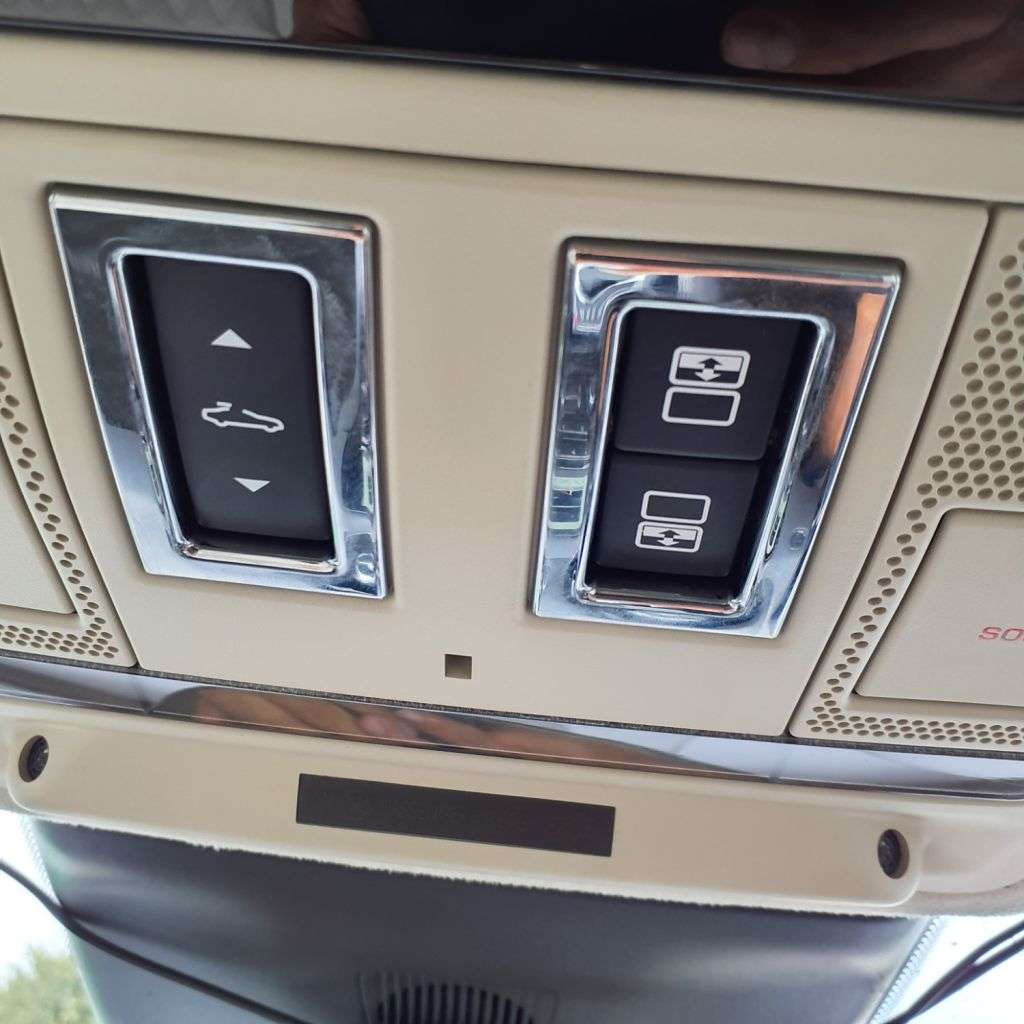 2018 JAGUAR XJ 2018 JAGUAR XJ