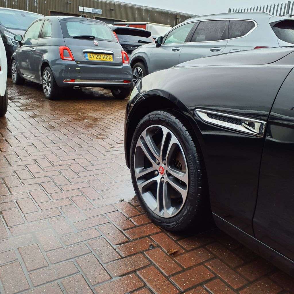 2017 JAGUAR XE 2017 JAGUAR XE