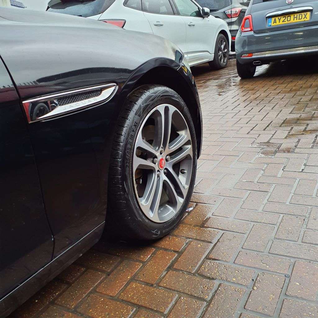 2017 JAGUAR XE 2017 JAGUAR XE