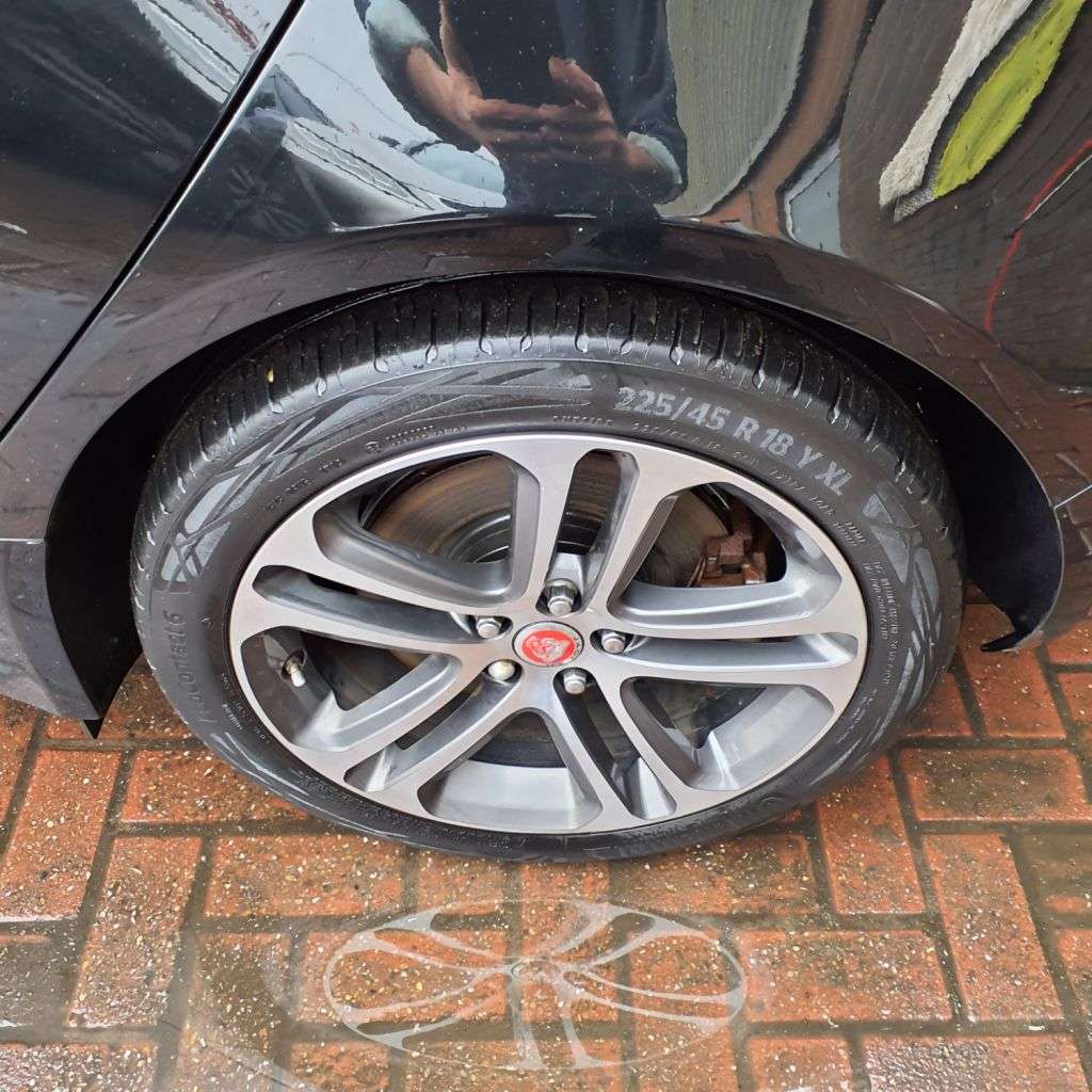 2017 JAGUAR XE 2017 JAGUAR XE