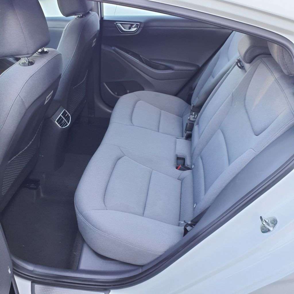 2022 HYUNDAI IONIQ 2022 HYUNDAI IONIQ