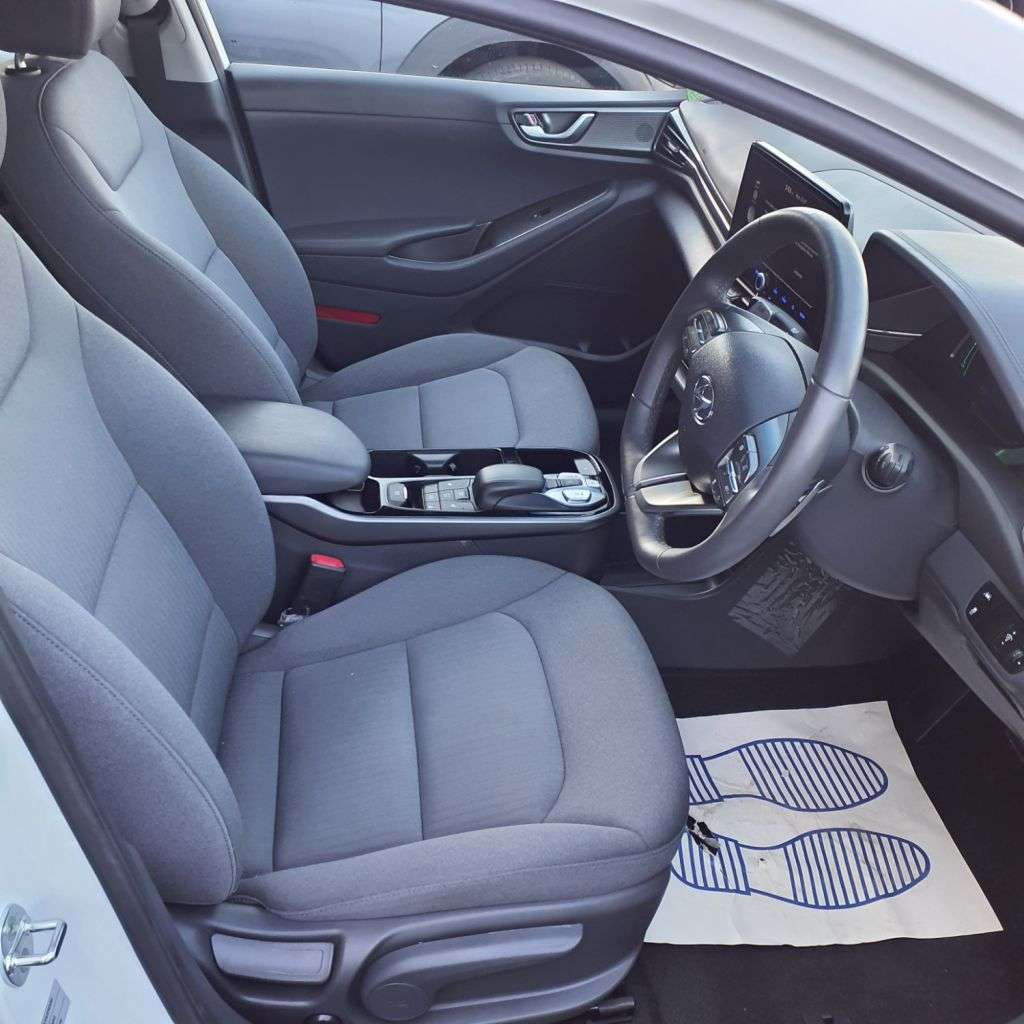 2022 HYUNDAI IONIQ 2022 HYUNDAI IONIQ