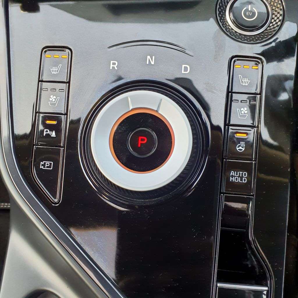 2024 KIA NIRO 2024 KIA NIRO