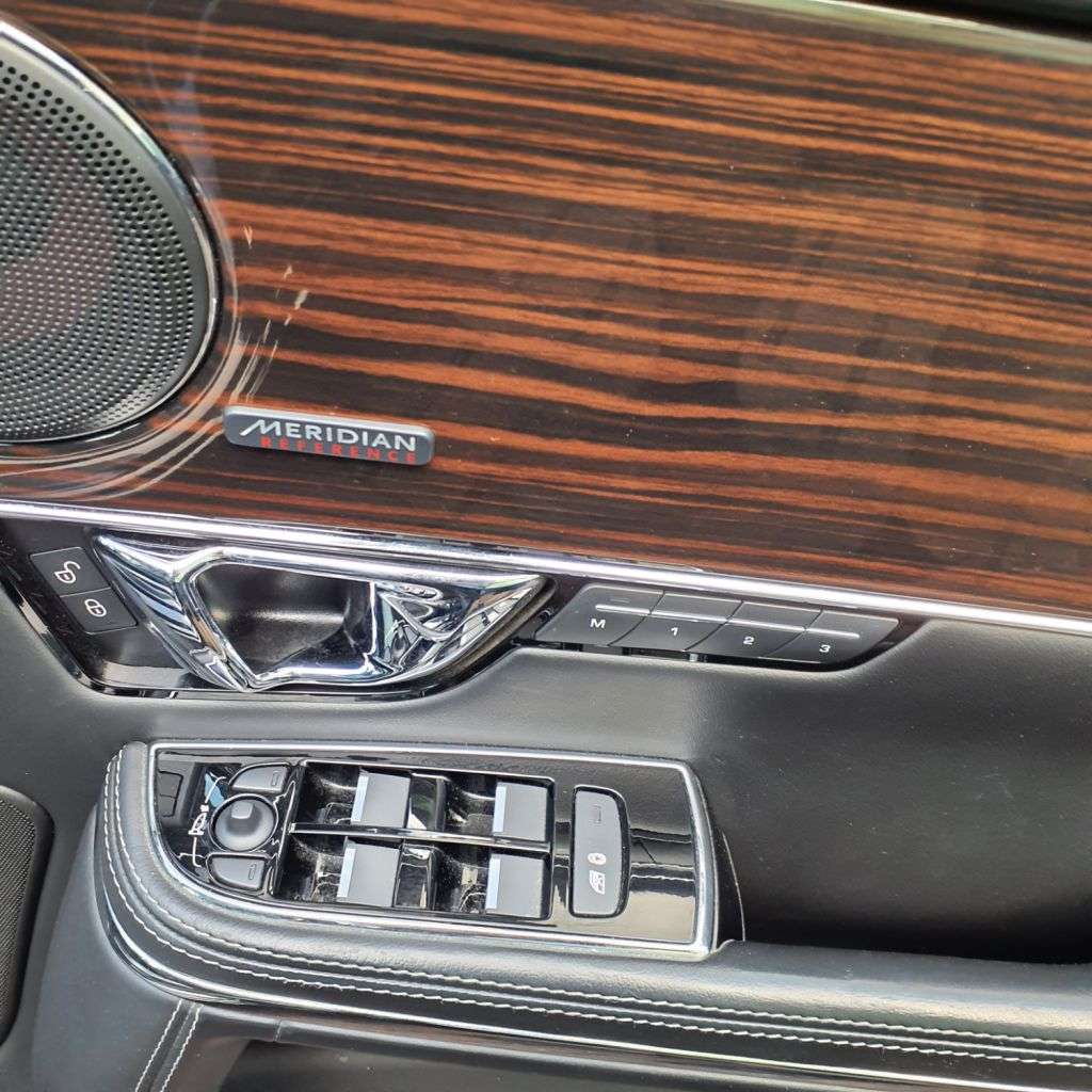 2017 JAGUAR XJ 2017 JAGUAR XJ