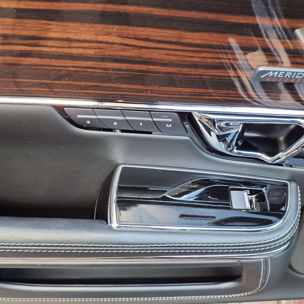 2017 JAGUAR XJ 2017 JAGUAR XJ