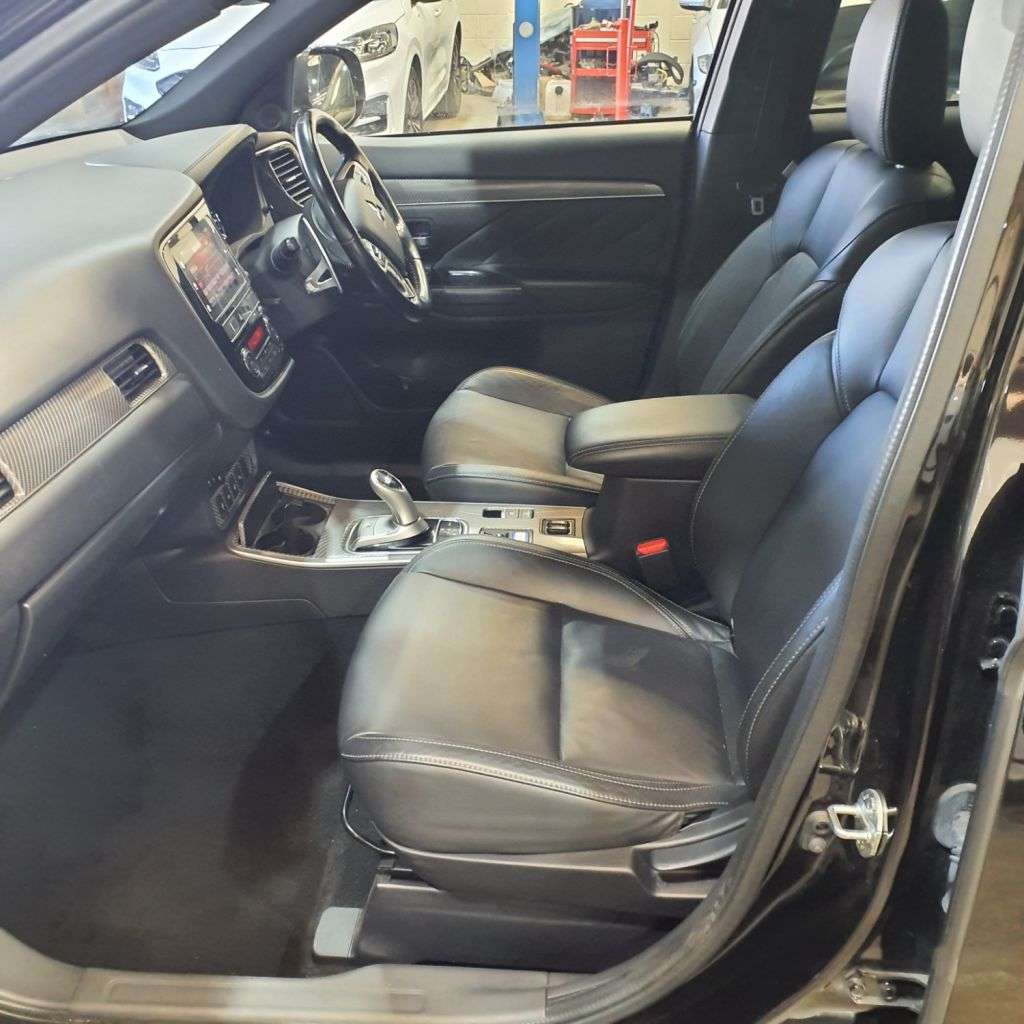 2018 MITSUBISHI OUTLANDER 2018 MITSUBISHI OUTLANDER