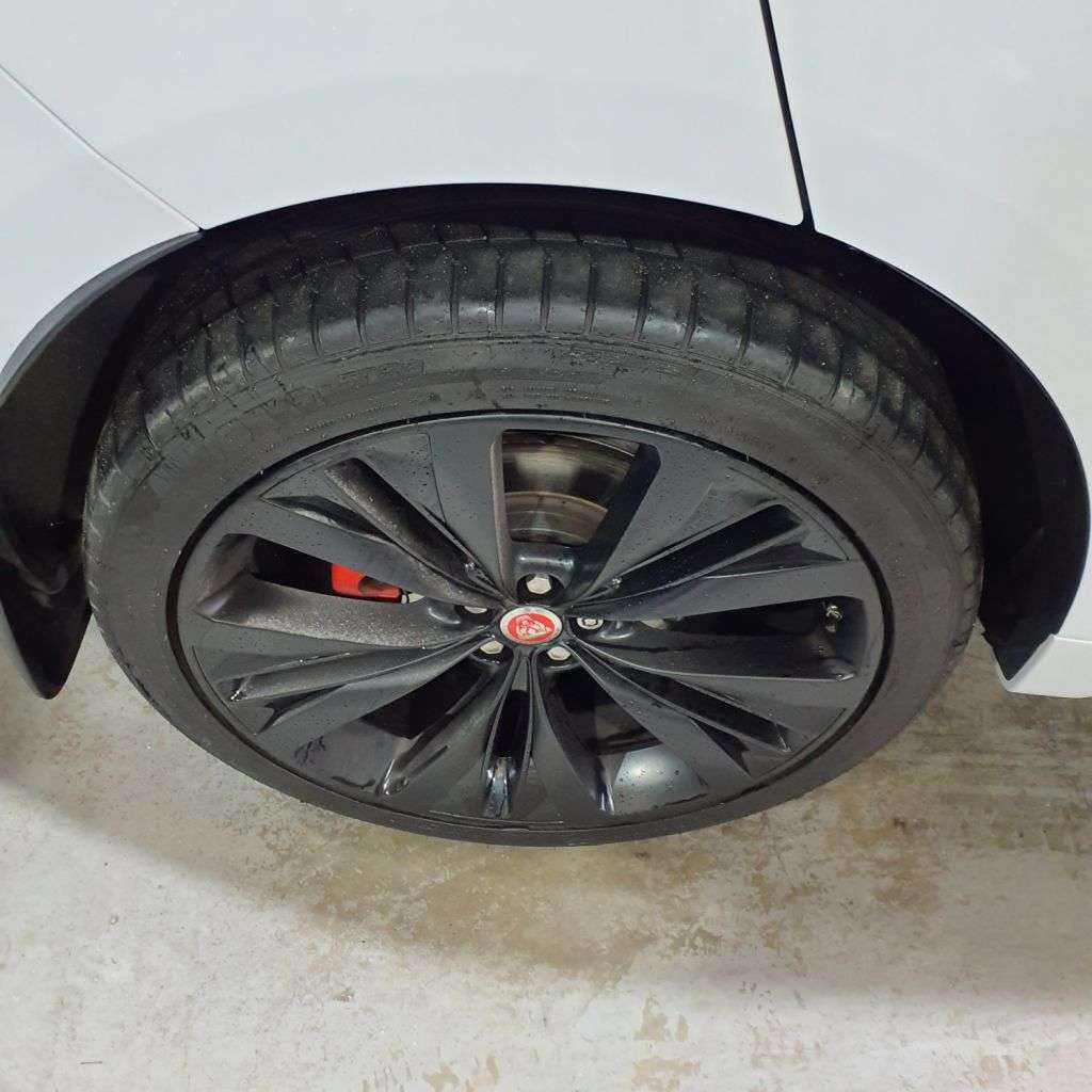 2018 JAGUAR F-PACE 2018 JAGUAR F-PACE