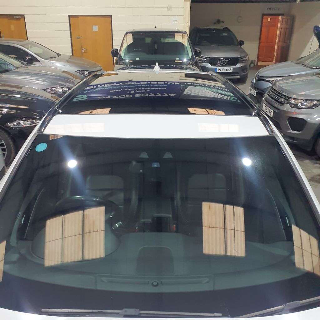 2018 JAGUAR F-PACE 2018 JAGUAR F-PACE