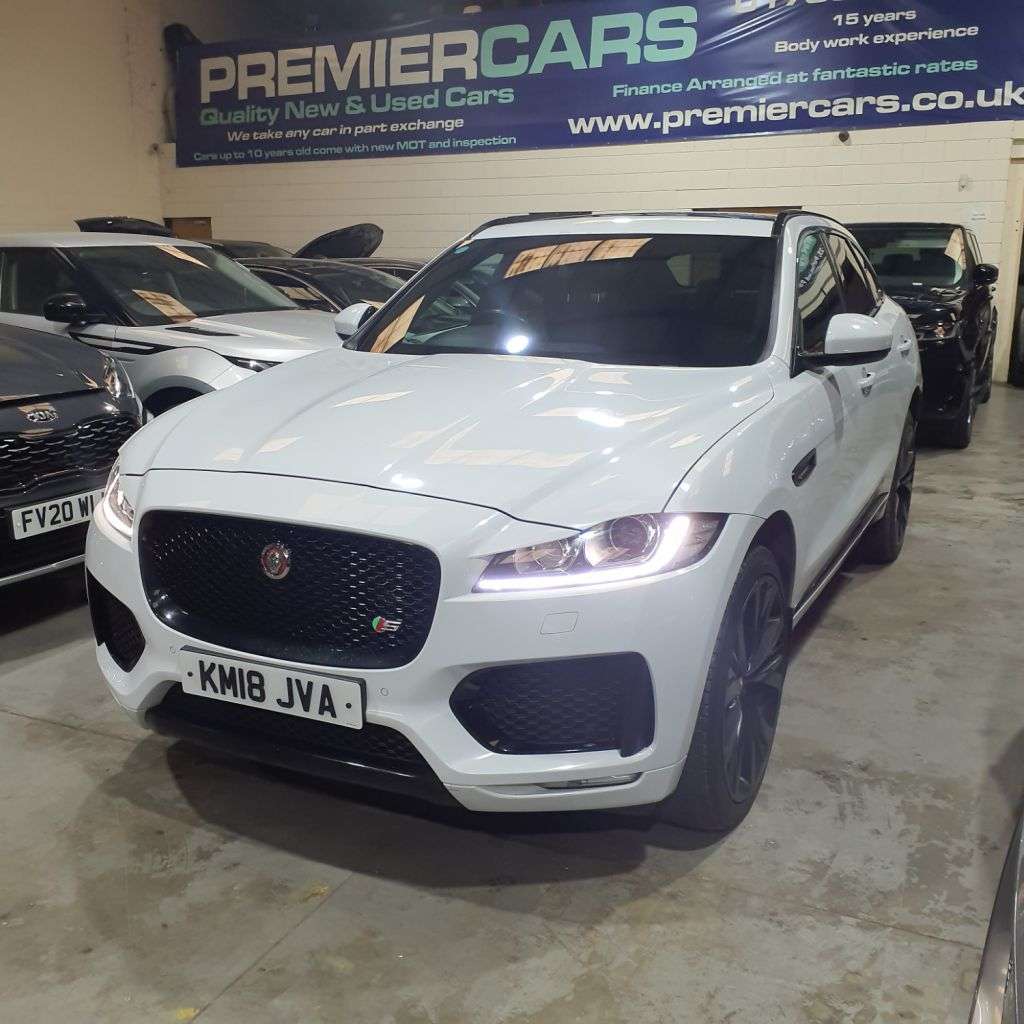 2018 JAGUAR F-PACE 2018 JAGUAR F-PACE