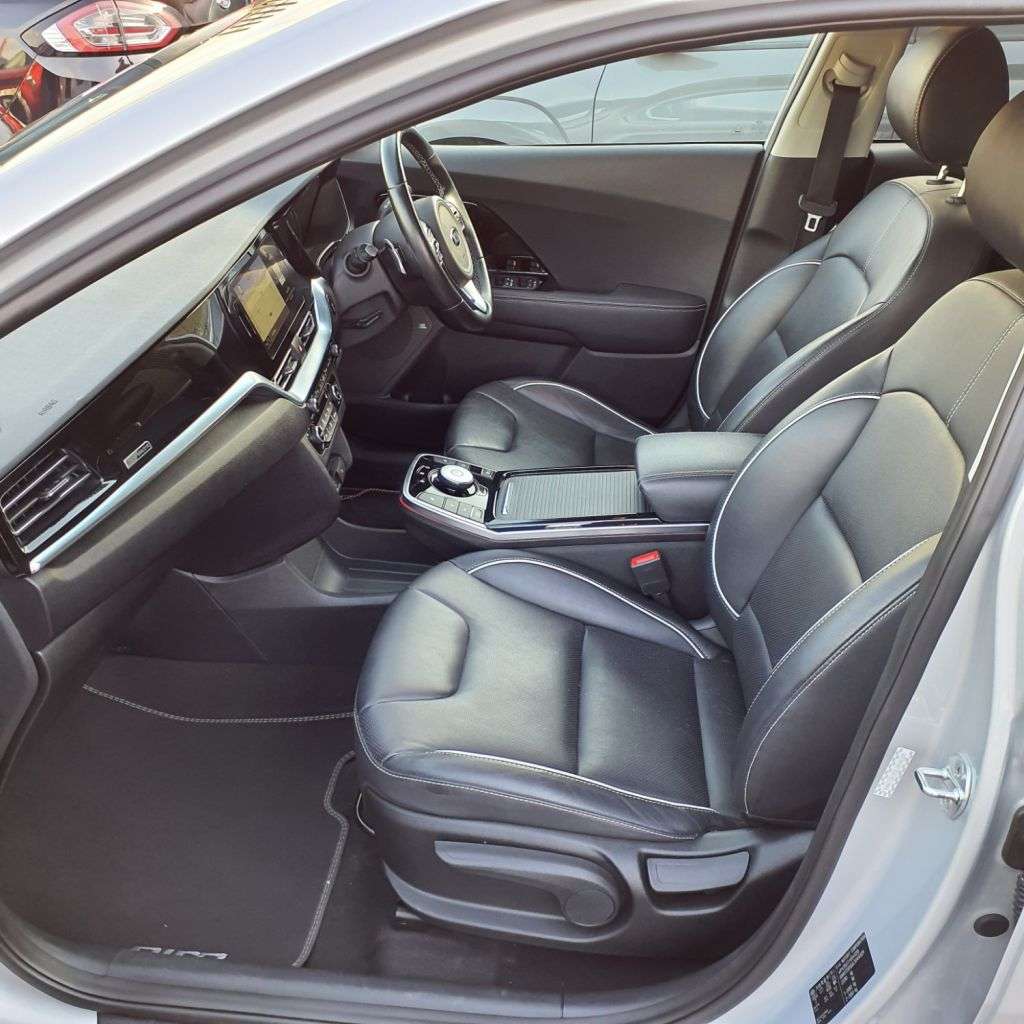 2020 KIA NIRO 2020 KIA NIRO