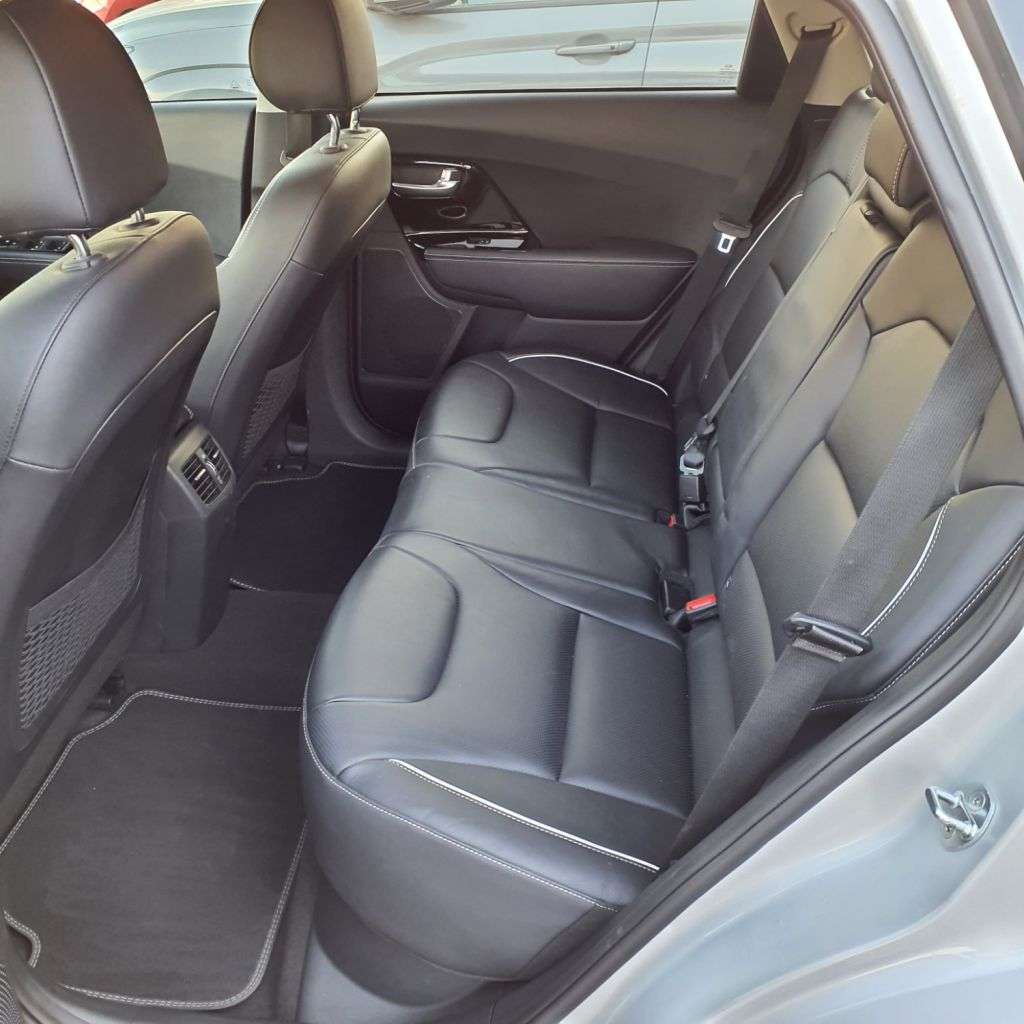 2020 KIA NIRO 2020 KIA NIRO