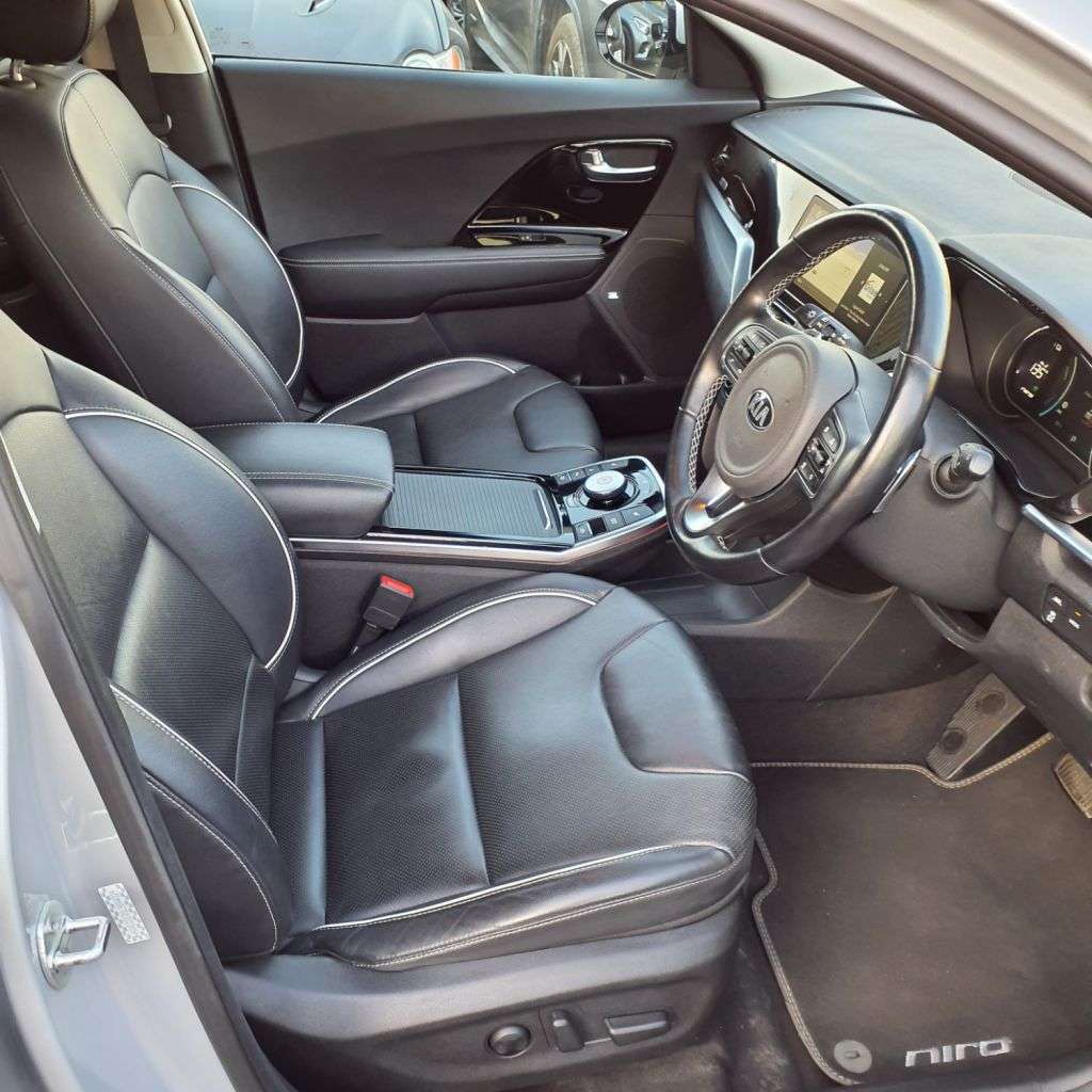 2020 KIA NIRO 2020 KIA NIRO