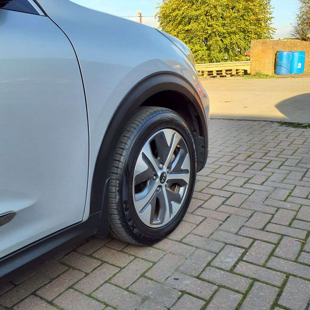 2020 KIA NIRO 2020 KIA NIRO