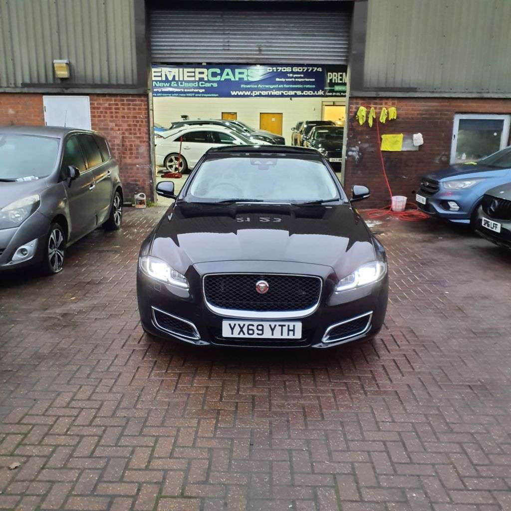 2019 JAGUAR XJ 2019 JAGUAR XJ