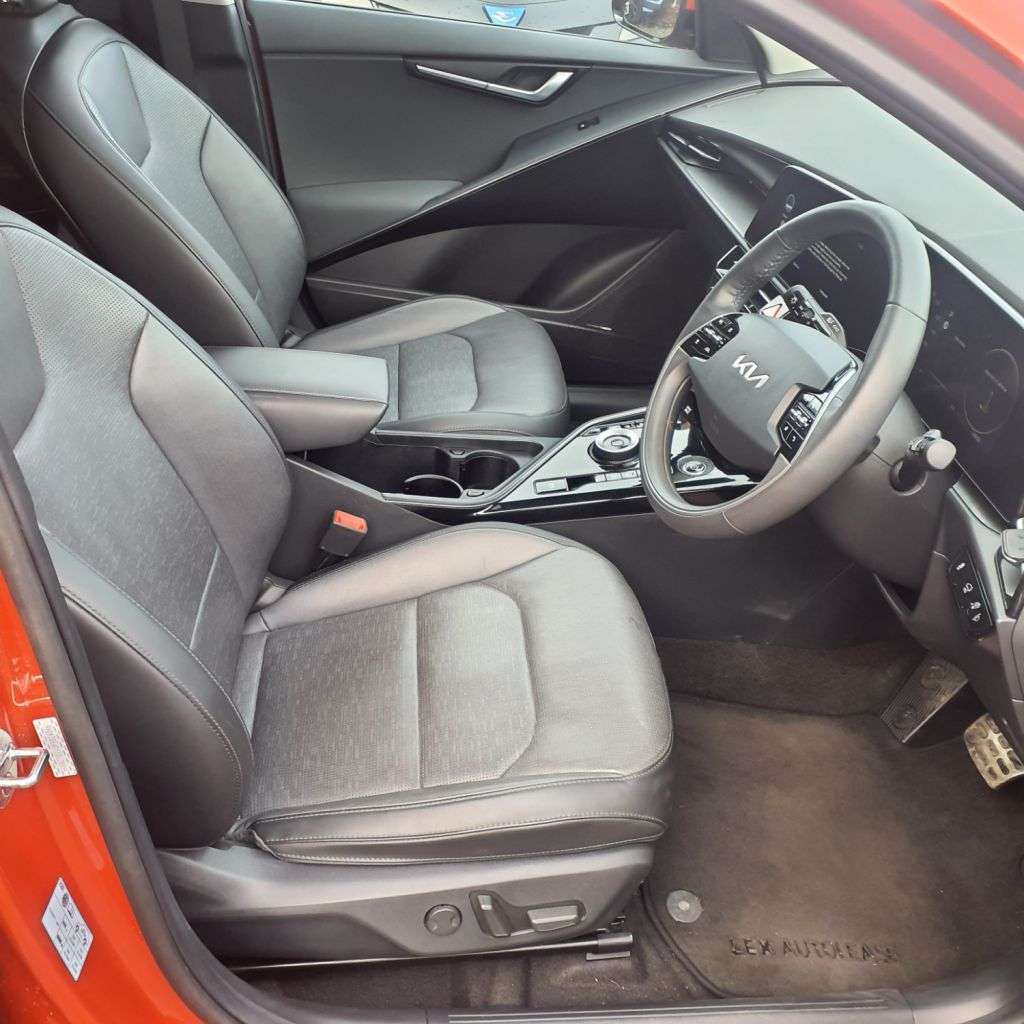 2023 KIA NIRO 2023 KIA NIRO