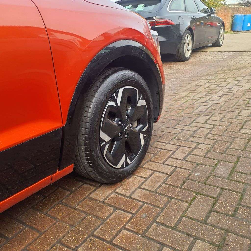 2023 KIA NIRO 2023 KIA NIRO