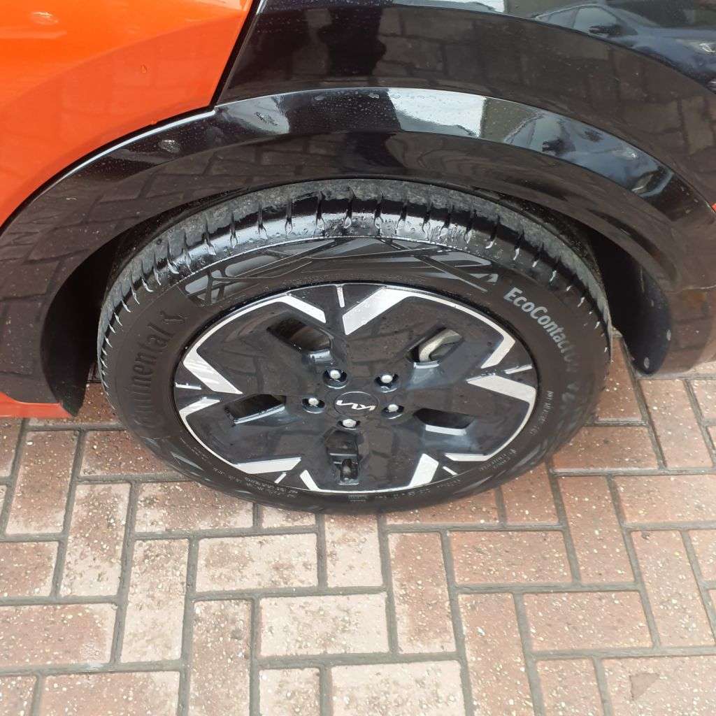 2023 KIA NIRO 2023 KIA NIRO