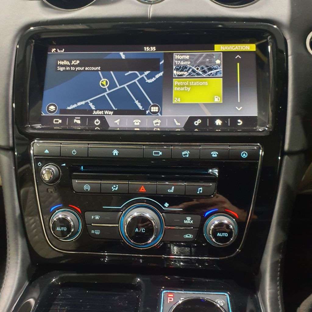 2017 JAGUAR XJ 2017 JAGUAR XJ