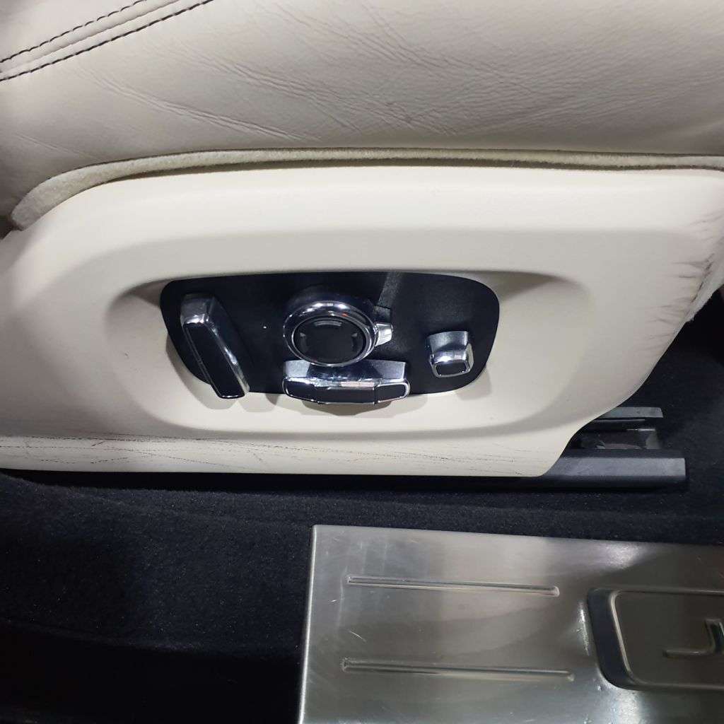 2017 JAGUAR XJ 2017 JAGUAR XJ