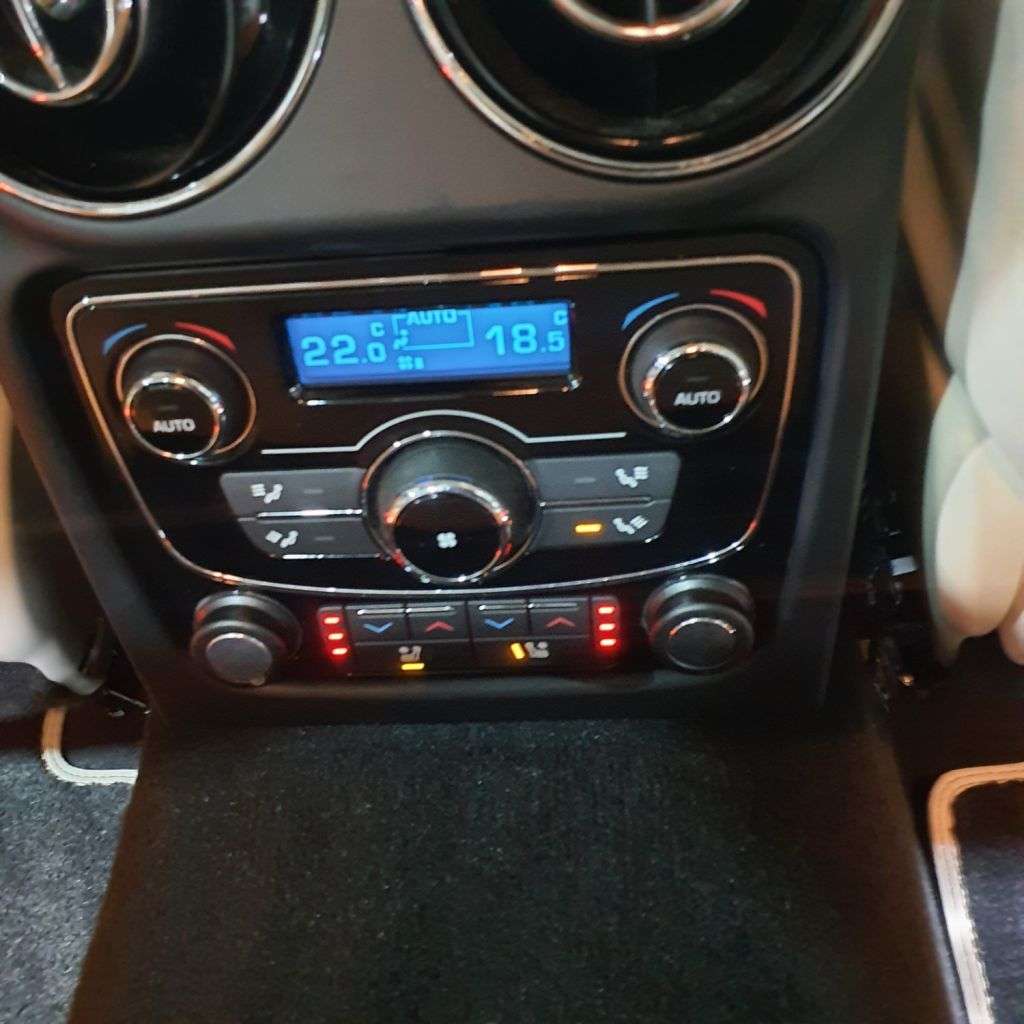 2017 JAGUAR XJ 2017 JAGUAR XJ