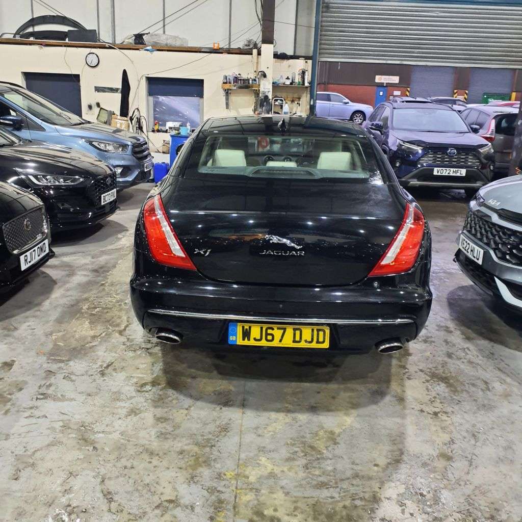 2017 JAGUAR XJ 2017 JAGUAR XJ