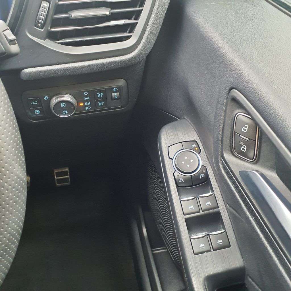 2022 FORD KUGA 2022 FORD KUGA