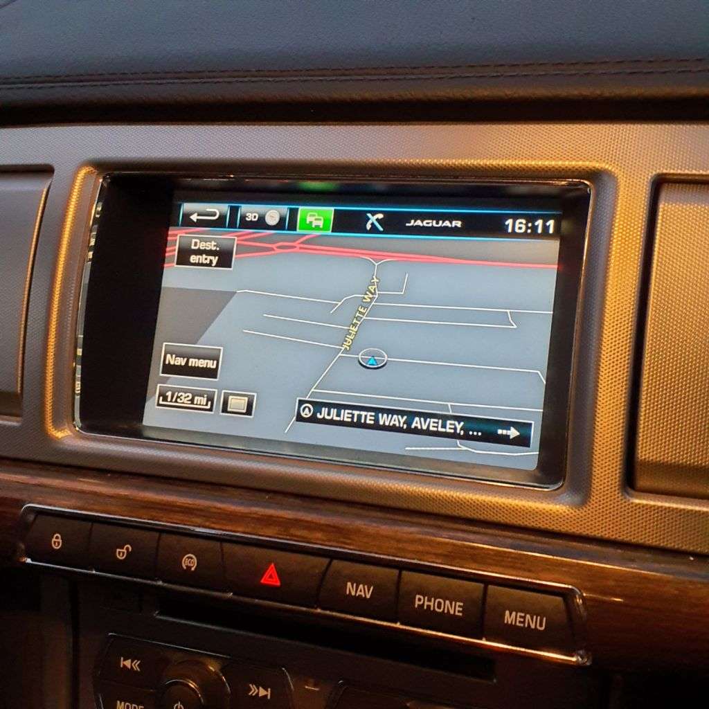 2015 JAGUAR XF 2015 JAGUAR XF